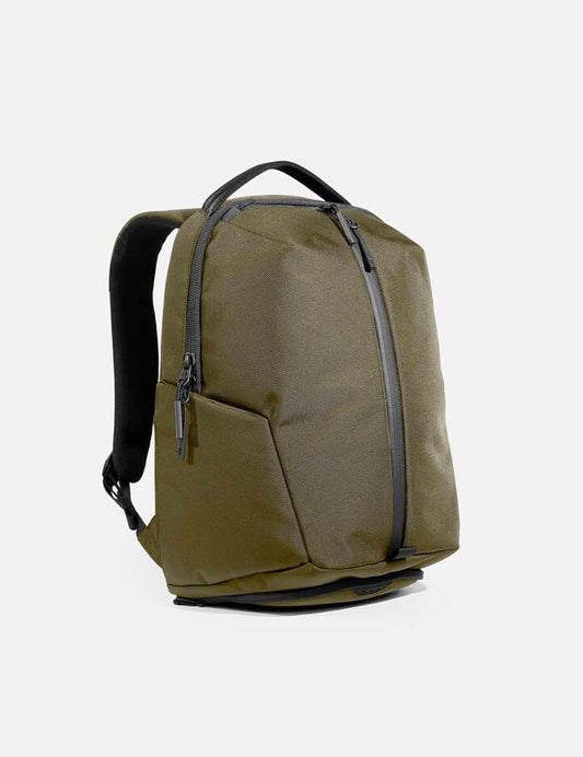 Realm Solid Backpack